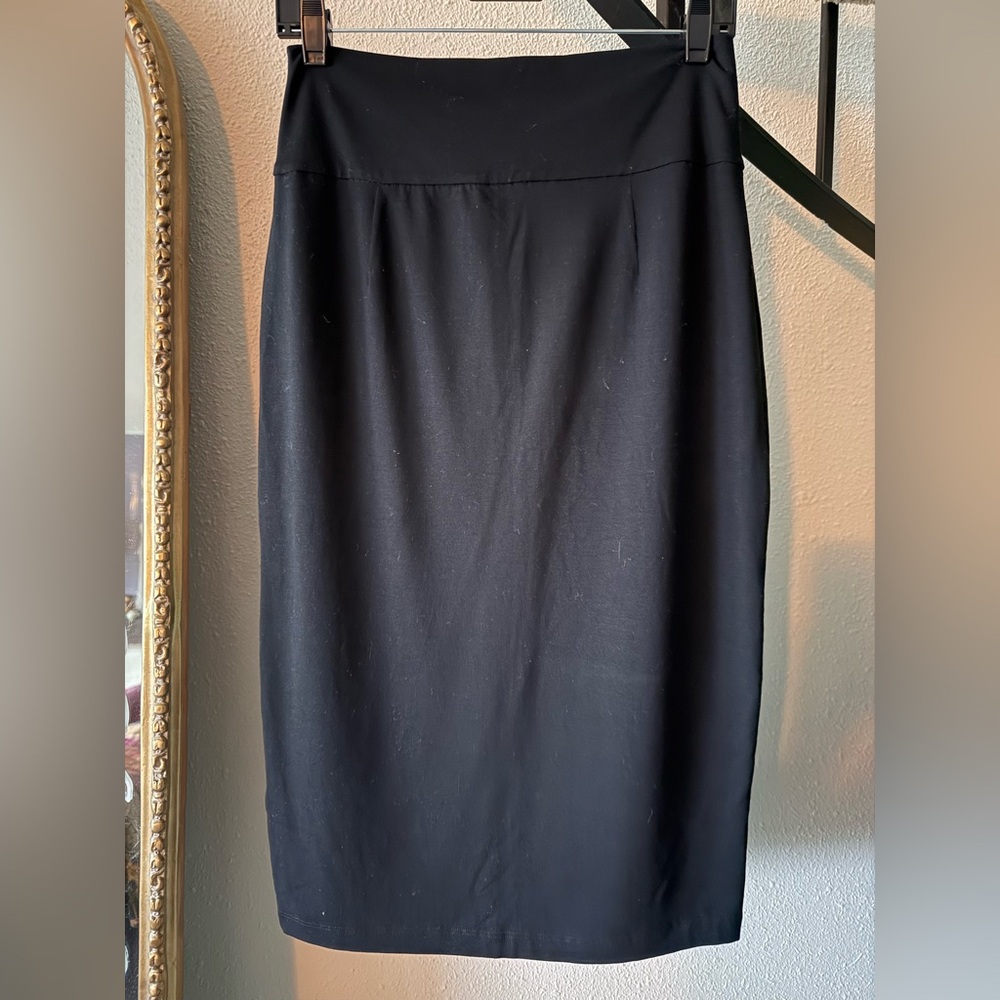 Eileen Fisher Classic Black Pencil Skirt PM